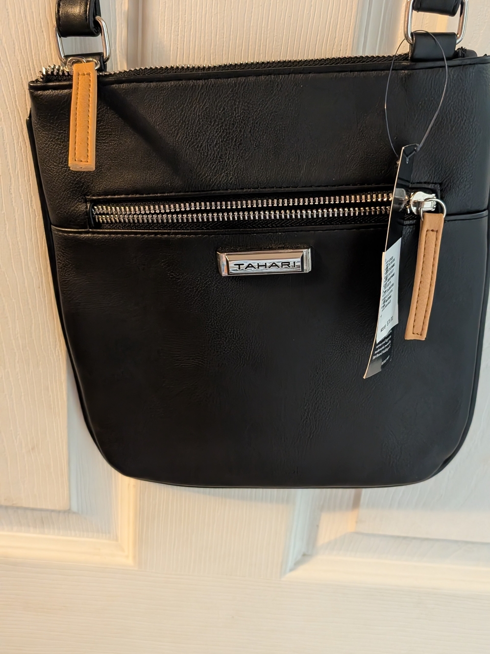 NEW Tahari Crossbody Bag Color Black Adjust Strap MSRP $78 - Picture 2 of 9